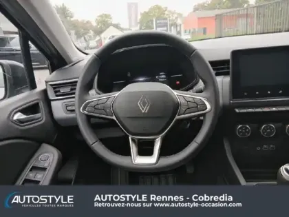 Photo 14 Renault Clio  1.5 dCi 100ch Evolution - 25