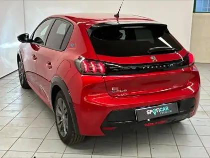 Photo 9 Peugeot 208  e- 136ch Style