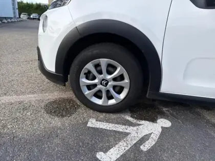 Photo 10 Citroën C3  PureTech 82ch Feel