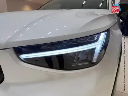 Photo 12 Volvo Xc40  B3 163ch Plus DCT 7