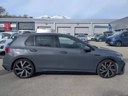Photo 15 Volkswagen Golf  1.5 eTSI OPF 150ch R-Line DSG7