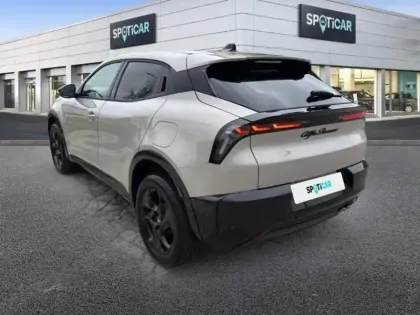 Photo 6 Alfa Romeo Junior  1.2 Ibrida 136ch Premium DCT6