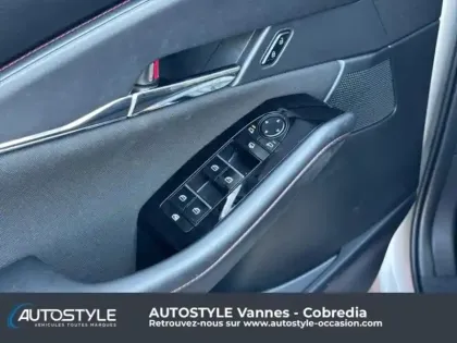 Photo 13 Mazda Cx-30  2.5 e-SKYACTIV-G M-Hybrid 140ch Homura 2025