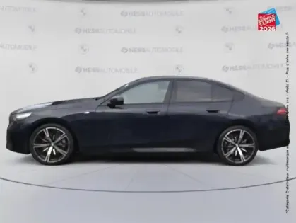 Photo 8 BMW Serie 5 Série 5 530e 299ch M Sport