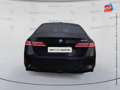 Photo 6 BMW Serie 5 Série 5 530e 299ch M Sport