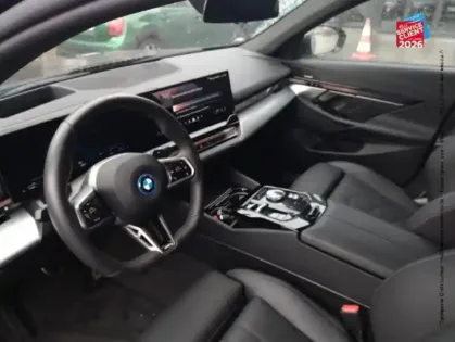 Photo 14 BMW Serie 5 Série 5 530e 299ch M Sport