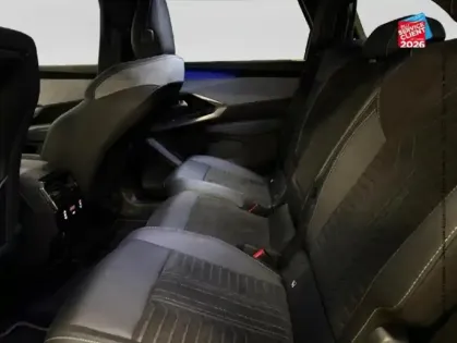 Photo 10 Peugeot 5008  Hybrid 136ch GT e-DCS6