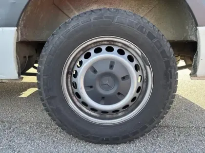 Photo 8 Mercedes Sprinter  Fg 214 CDI 33S 3T0 Traction