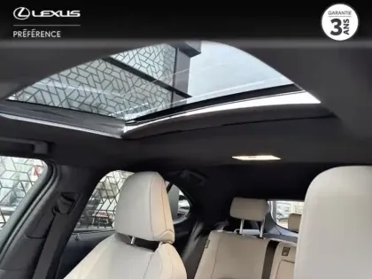 Photo 12 Lexus UX  250h Executive 2WD