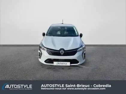 Photo 11 Renault Clio  1.5 dCi 100ch Evolution - 25