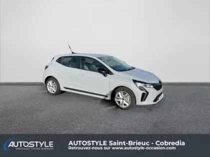 Photo 9 Renault Clio  1.5 dCi 100ch Evolution - 25