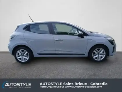 Photo 22 Renault Clio  1.5 dCi 100ch Evolution