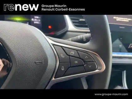 Photo 14 Renault Captur  1.6 E-Tech full hybrid 145ch Evolution