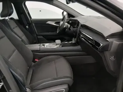 Photo 13 Renault Espace  1.2 E-Tech full hybrid 200ch esprit Alpine 7 places - 24