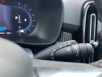 Photo 14 Volvo Xc40  B3 163ch Ultra DCT 7