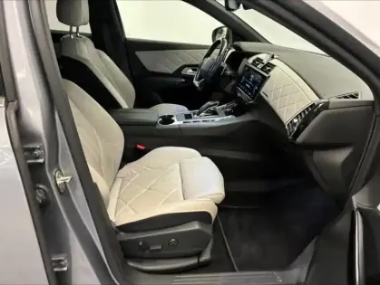 Photo 11 DS DS 7  Crossback E-TENSE 225ch Rivoli