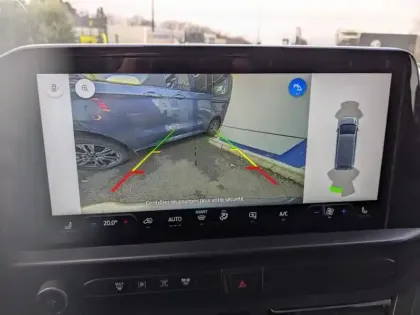 Photo 11 Ford Custom Gén. II Ph1 Limited 1