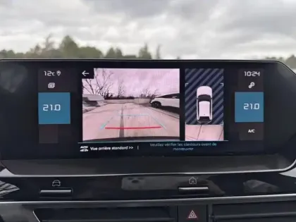 Photo 14 Citroën C4  PureTech 130ch S&S Shine