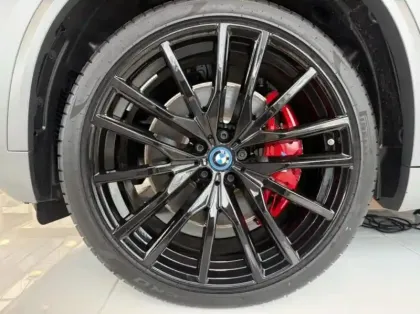 Photo 8 BMW X5  xDrive50e 489ch M Sport