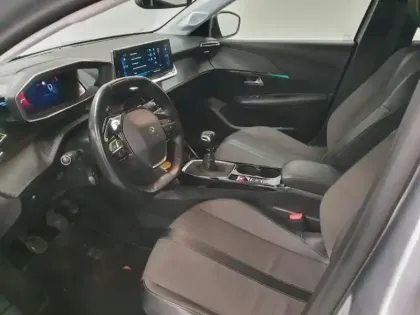 Photo 10 Peugeot 208  1.5 BlueHDi 100ch S&S Allure Business