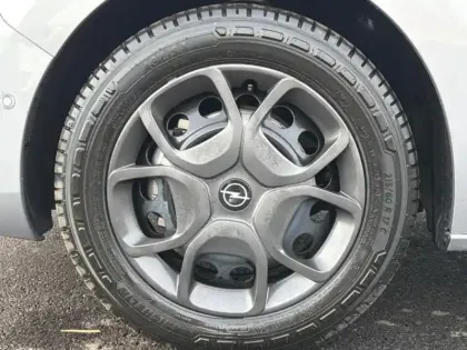 Photo 8 Opel Vivaro Gén. III Ph2 Pack Premium Connect 4