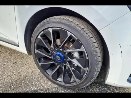 Photo 12 Renault Clio  1.6 E-Tech 145ch full hybrid esprit Alpine - 24