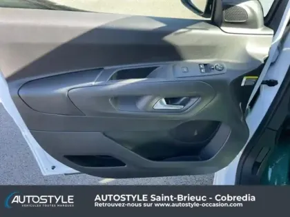 Photo 13 Peugeot Partner  XL 950kg BlueHDi 130ch S&S EAT-8 Pack Premium connect -24%