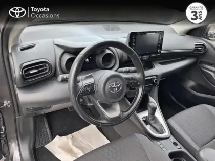 Photo 10 Toyota Yaris  116h Design 5p MY22