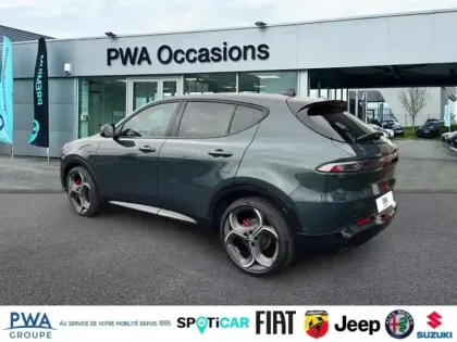 Photo 6 Alfa Romeo Tonale  1.5 Ibrida 175ch Veloce TCT