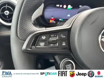 Photo 12 Alfa Romeo Tonale  1.5 Ibrida 175ch Veloce TCT