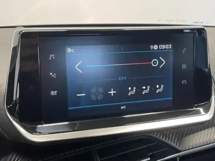 Photo 8 Peugeot 208  1.5 BlueHDi 100ch S&S Active Pack