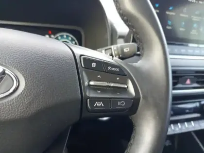 Photo 12 Hyundai Kona  1.0 T-GDi 120ch Hybrid 48V Intuitive