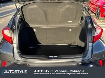 Photo 5 Toyota C-HR  122h Edition 2WD E-CVT RC18