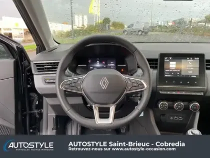 Photo 14 Renault Clio  1.5 dCi 100ch Evolution - 25