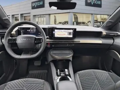 Photo 7 Lancia Ypsilon  1.2 Ibrida 100ch LX eDCT6