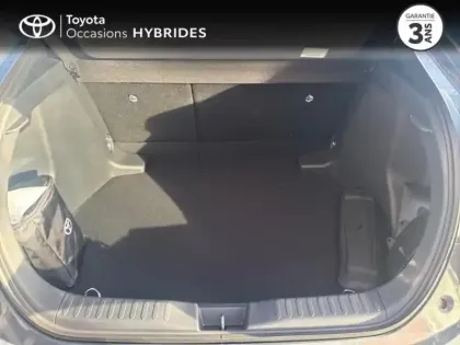 Photo 9 Toyota C-HR  1.8 Hybride 140ch Graphic MY26