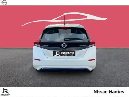 Photo 10 Nissan Leaf  150ch 40kWh Acenta 21