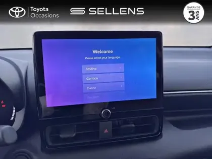 Photo 14 Toyota Yaris  116h Design 5p MY25