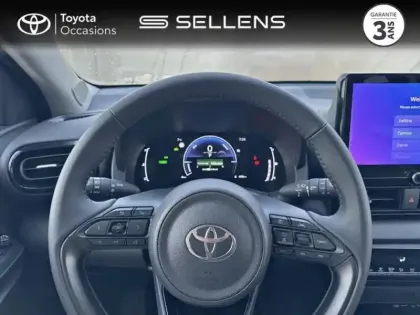 Photo 12 Toyota Yaris  116h Design 5p MY25