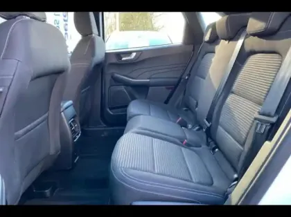 Photo 10 Ford Kuga  2.5 Duratec 190ch FHEV E85 Titanium BVA