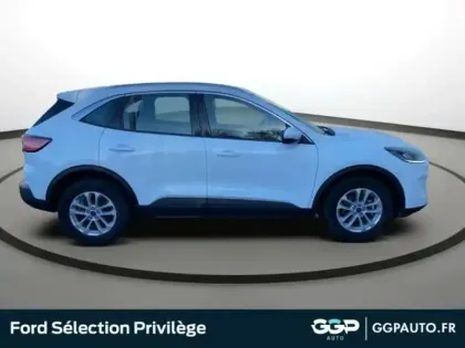 Photo 7 Ford Kuga  2.5 Duratec 190ch FHEV E85 Titanium BVA