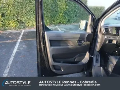 Photo 13 Peugeot Expert  Fg M 2.0 Diesel 145ch EAT8