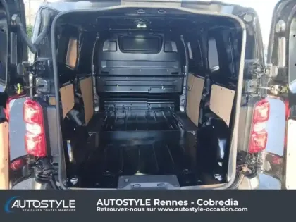 Photo 5 Peugeot Expert  Fg M 2.0 Diesel 145ch EAT8