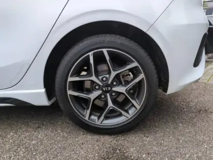 Photo 10 Kia Ceed  1.4 T-GDI 140ch GT Line Premium DCT7 MY20