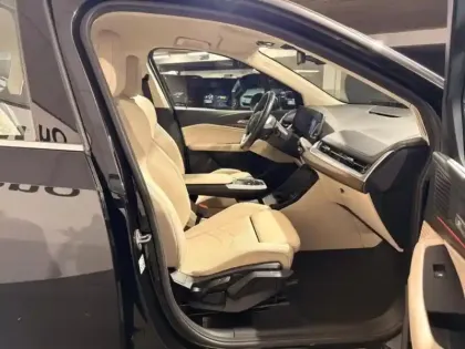 Photo 8 BMW Serie 2 Série 2 ActiveTourer 218d 150ch Luxury DKG7