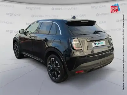 Photo 22 Fiat 600  1.2 Hybrid 100ch La Prima DCT6 Sieges cuir GPS Camera