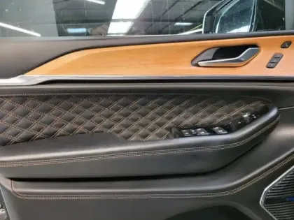 Photo 14 Jeep Grand Cherokee  2.0 T 380ch 4xe Summit Reserve Quadra-Trac II BVA8