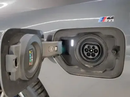 Photo 11 BMW Serie 3 Série 3 Touring 330eA xDrive 292ch M Sport