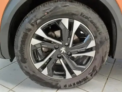 Photo 7 Peugeot 2008  1.2 PureTech 130ch S&S Allure