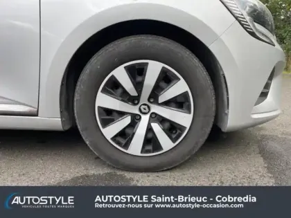 Photo 8 Renault Clio  1.5 Blue dCi 100ch Evolution Société 2 places